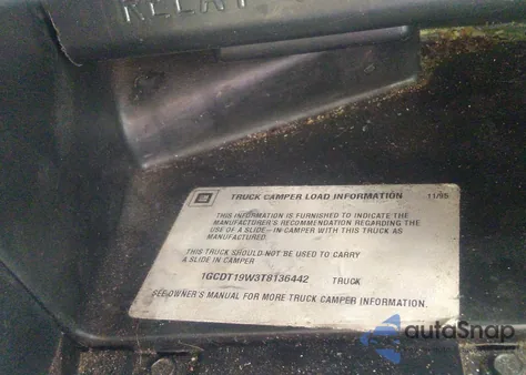 1996 Chevrolet S Truck S10 из США, поврежденный, VIN 1GCDT19W3T8136442